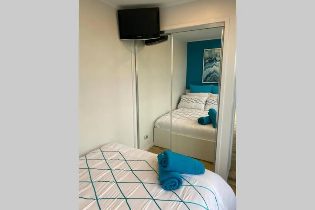 קנברה Tiny House In Belconnen 1Br Self Contained Complete Home Filtration As Seen On The Block Phillip Island Wine 0*,
